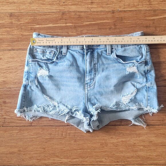 Studio Blue Flyn Distressed Frayed Hem Indigo Shorts Women's Size 29 - Picture 4 of 5